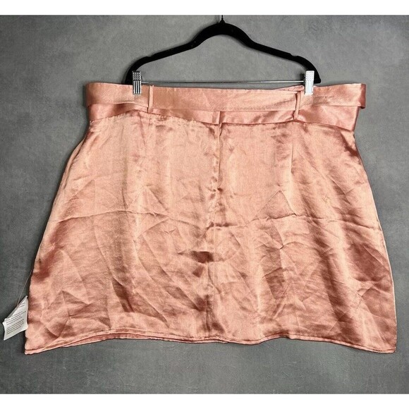 ASOS CURVE Satin Pink Mini Skirt Matching Belt Mock Pockets Women Plus Size 22 - Picture 4 of 12